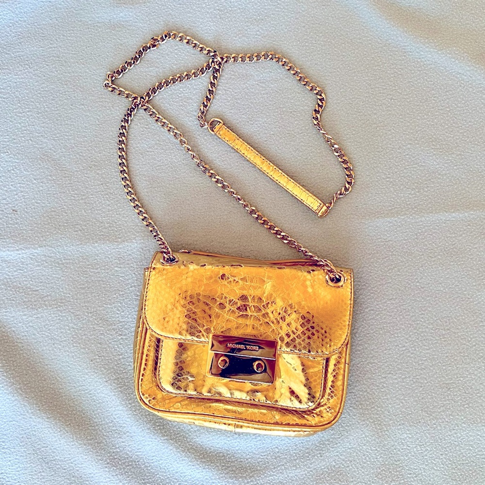 NWOT Michael Kors Gold Snake-print Crossbody Bag with Chain Strap